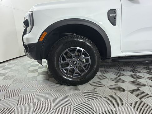 Used 2025 Ford Ranger XLT AWD/4WD image 12