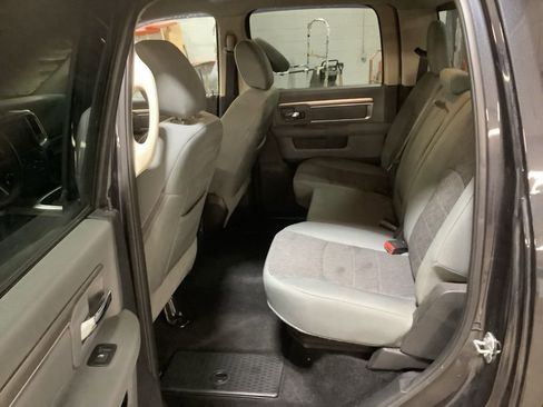 Used 2016 RAM 1500 Big Horn image 18