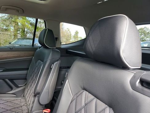 New 2026 Volkswagen Atlas SEL Premium R-Line AWD/4WD image 9