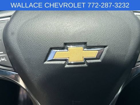 Used 2024 Chevrolet Equinox LT FWD image 24
