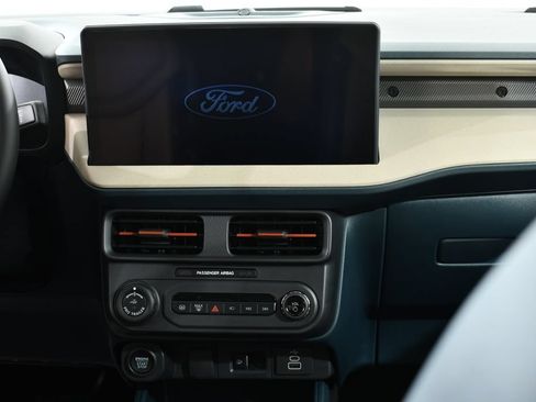 New 2026 Ford Maverick Lariat w/ 4K Tow Package AWD/4WD image 9