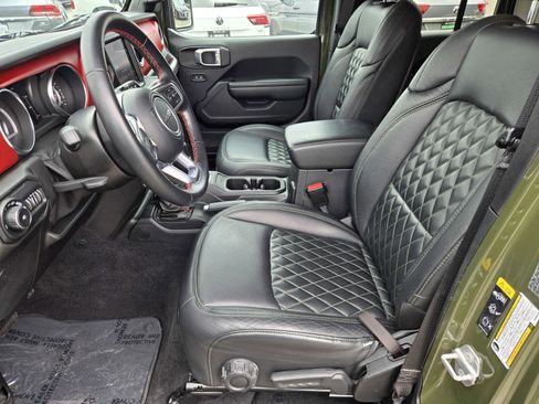 Used 2021 Jeep Wrangler Unlimited Rubicon AWD/4WD image 14