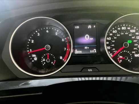 Used 2019 Volkswagen Tiguan SE AWD/4WD image 24