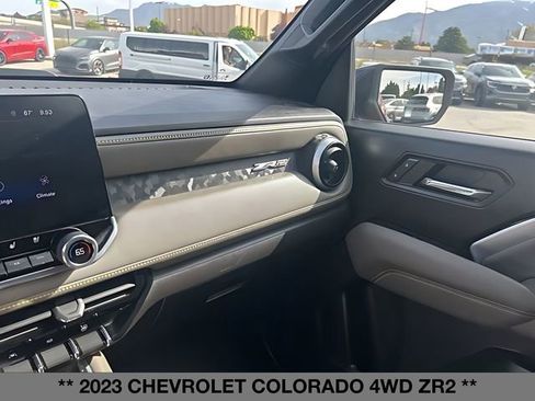 Used 2023 Chevrolet Colorado ZR2 w/ ZR2 Convenience Package III AWD/4WD image 40