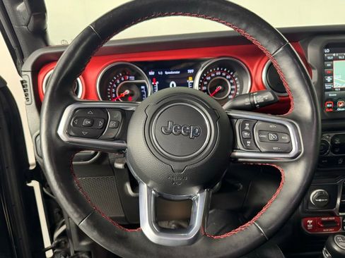Used 2022 Jeep Gladiator Rubicon w/ Cold Weather Group AWD/4WD image 19