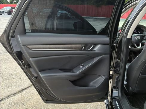 Used 2021 Honda Accord EX-L image 23