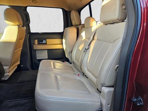 Used 2014 Ford F150 XLT w/ Equipment Group 302A Luxury image 21