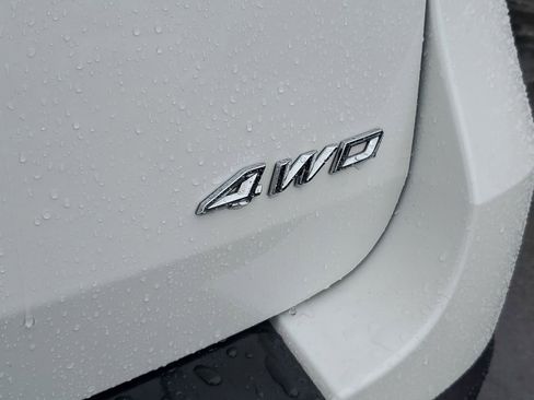 Used 2023 Ford Explorer XLT w/ Equipment Group 202A image 37