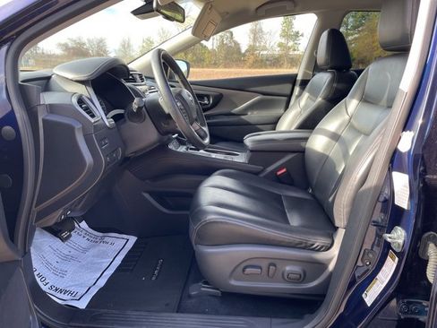 Used 2023 Nissan Murano SV image 11