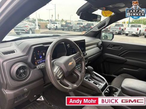 Used 2023 Chevrolet Colorado W/T w/ WT Convenience Package II AWD/4WD image 18