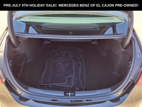 Used 2025 Mercedes-Benz C 300 4MATIC Sedan image 20