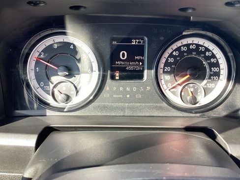 Used 2024 RAM 1500 Classic SLT AWD/4WD image 13