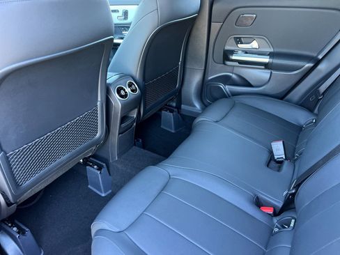 New 2026 Mercedes-Benz GLA 250 image 4