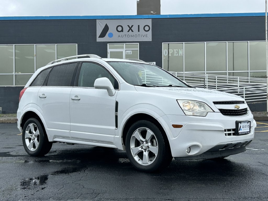 Used 2014 Chevrolet Captiva Sport LTZ FWD image 1