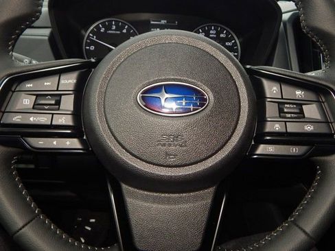 Used 2025 Subaru Forester Premium w/ Convenience Package #1 AWD/4WD image 30