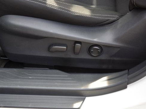 Used 2020 Subaru Legacy Premium AWD/4WD image 32