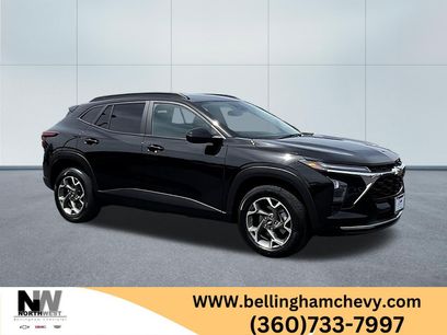 Used 2025 Chevrolet Trax LT