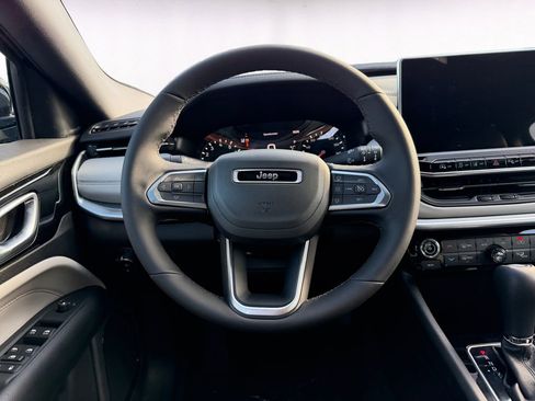 New 2026 Jeep Compass Limited image 12