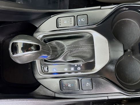 Used 2017 Hyundai Santa Fe Limited w/ Cargo Package image 20