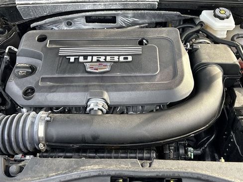 Used 2025 Cadillac XT4 Sport image 30