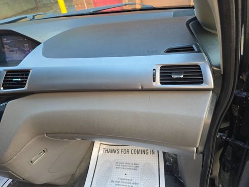 Used 2011 Honda Odyssey EX-L image 17