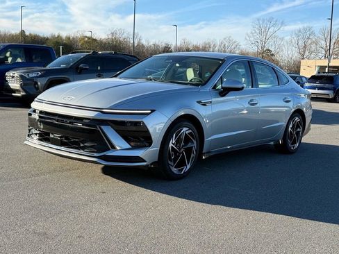 New 2026 Hyundai Sonata SEL FWD image 7