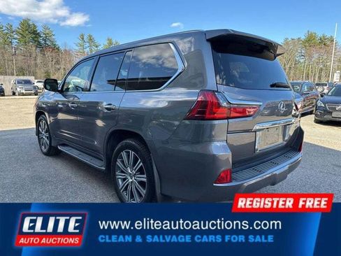 Used 2017 Lexus LX 570 4WD w/ Luxury Package image 5