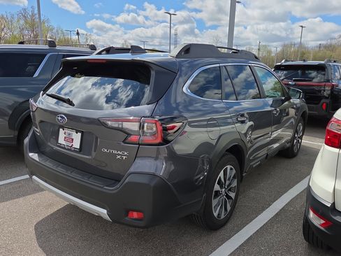 Certified 2025 Subaru Outback Limited XT image 7