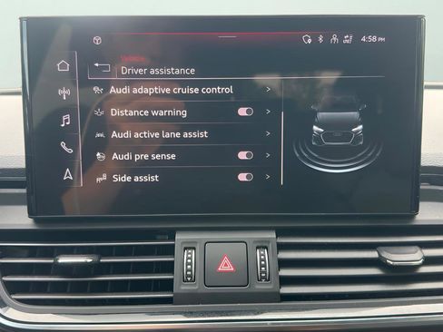 Used 2023 Audi Q5 e Premium w/ Convenience Package AWD/4WD image 21
