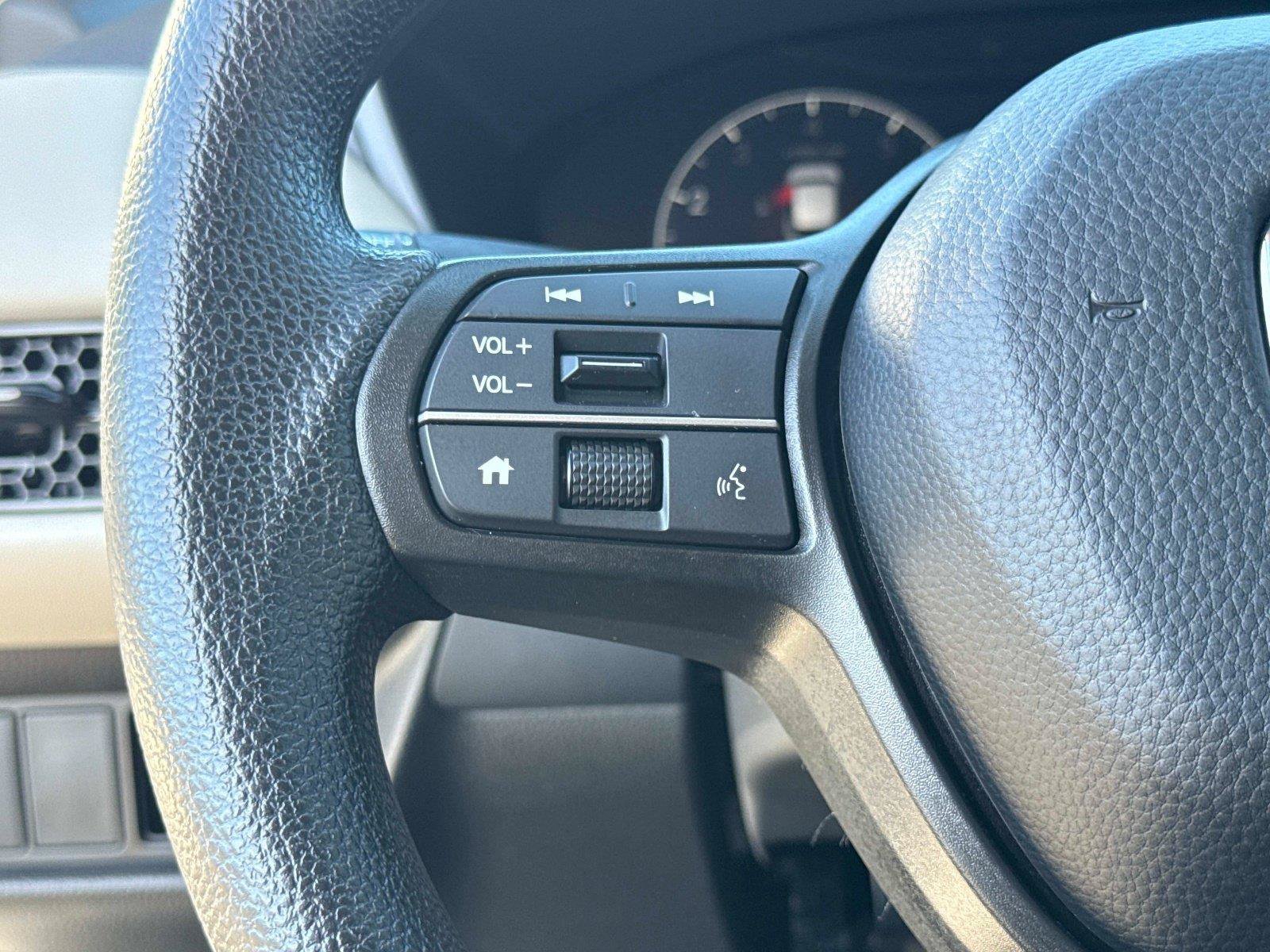 Certified 2027 Honda HR-V LX image 28