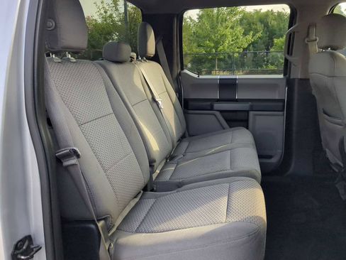 Used 2016 Ford F150 XLT image 19