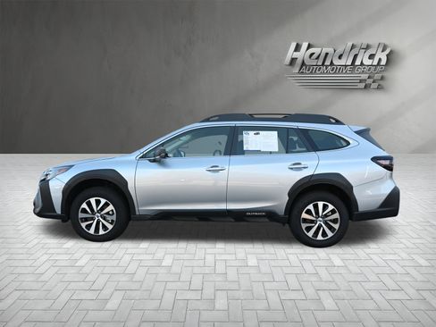 Certified 2025 Subaru Outback w/ Popular Package #1A image 6
