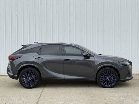 Used 2024 Lexus RX 350 w/ Technology Package image 3