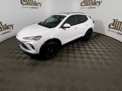 Used 2024 Buick Encore GX Sport Touring w/ Experience Buick Package AWD/4WD image 4