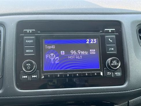 Used 2020 Honda HR-V LX image 30