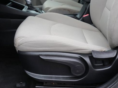 Used 2020 Kia Forte LXS FWD image 10