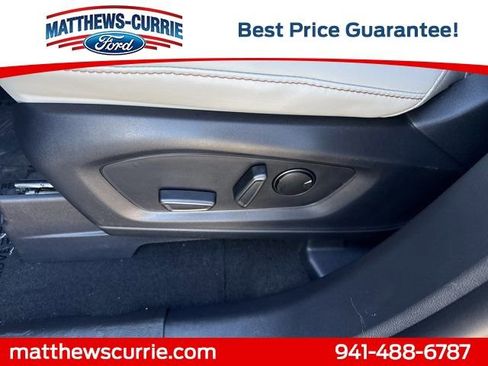 New 2026 Ford Explorer Active w/ Active Comfort Package image 10