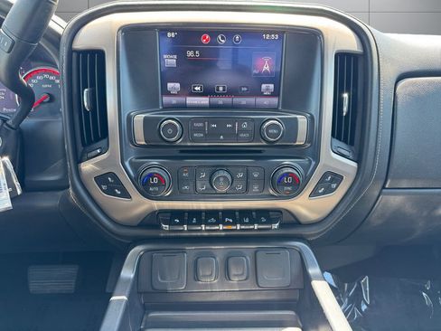 Used 2015 GMC Sierra 1500 Denali w/ Driver Alert Package AWD/4WD image 4
