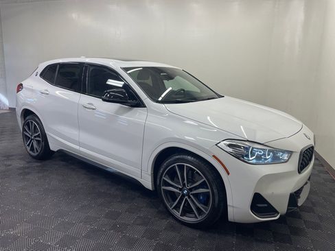 Used 2022 BMW X2 M35i w/ Shadowloine Package image 8