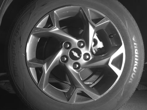 Used 2025 Chevrolet Trax LT FWD image 14