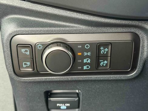 New 2025 Ford Bronco Badlands image 22