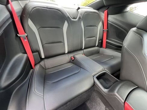 Used 2021 Chevrolet Camaro SS RWD image 11