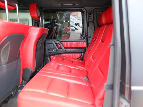 Used 2018 Mercedes-Benz G 63 AMG 4MATIC image 35
