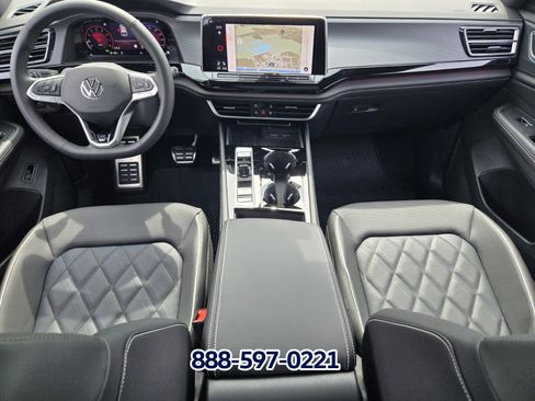 New 2026 Volkswagen Atlas Cross Sport SEL Premium R-Line AWD/4WD image 10