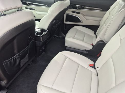 Certified 2024 Kia Telluride S w/ S Sunroof Package image 14