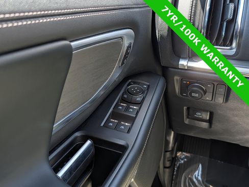 Certified 2025 Ford Expedition Max Platinum AWD/4WD image 28