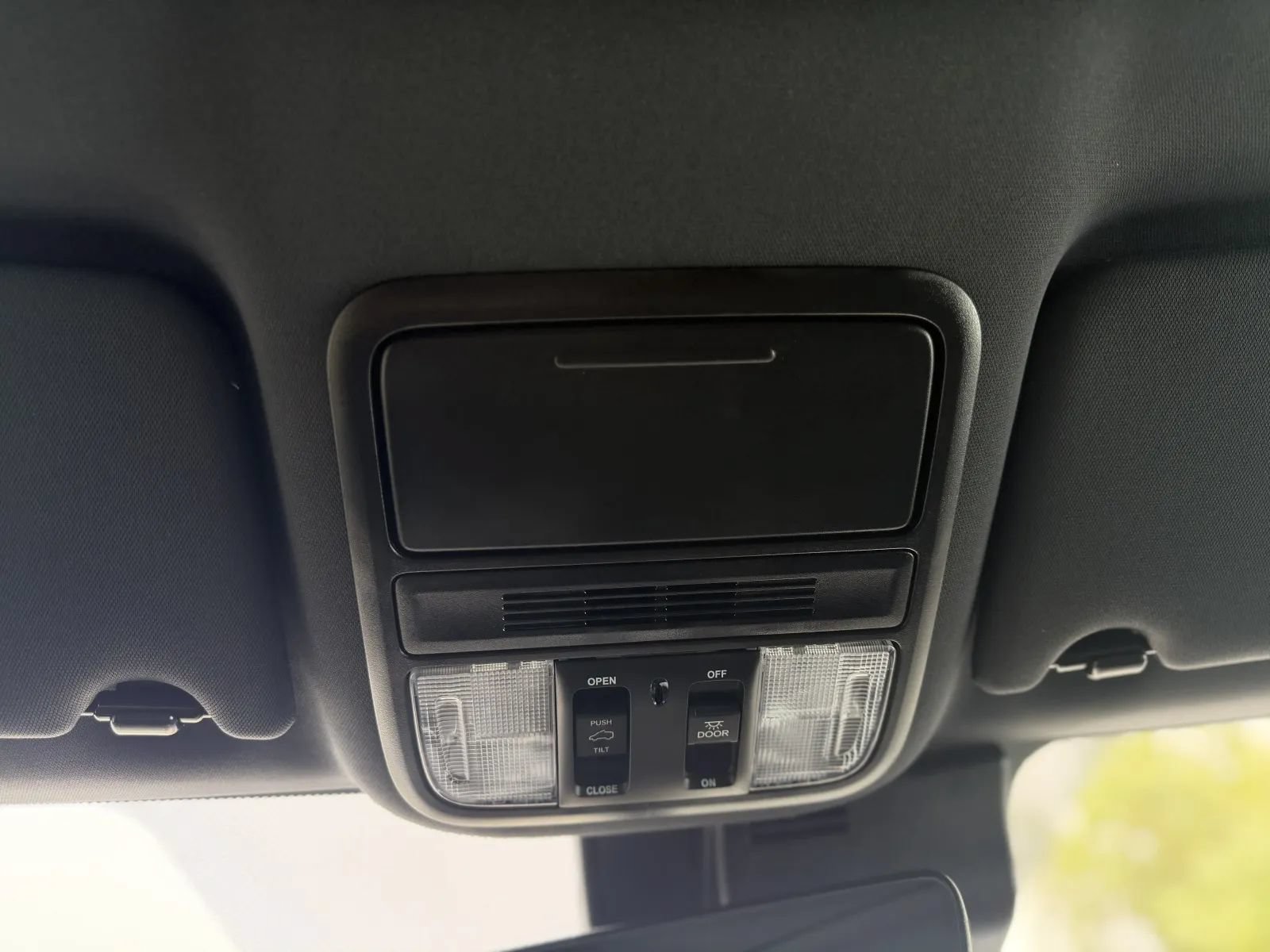 Used 2023 Honda Passport TrailSport image 39