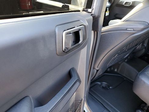 New 2025 Ford Bronco Big Bend image 8