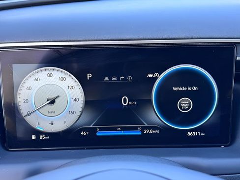 Used 2022 Hyundai Tucson Limited w/ Cargo Package image 8