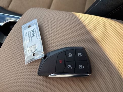 New 2026 Chevrolet Equinox ACTIV w/ Safety and Technology Package AWD/4WD image 25